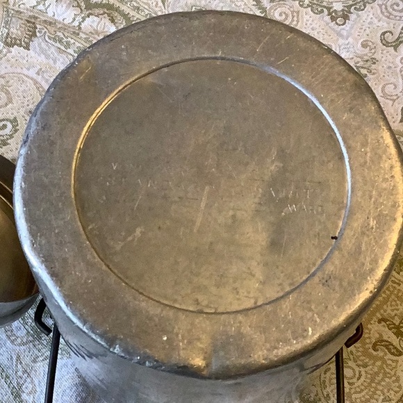 Lovely antique metal milk container. 9”x6”. Has removable lid. Lightweight. - Picture 5 of 9